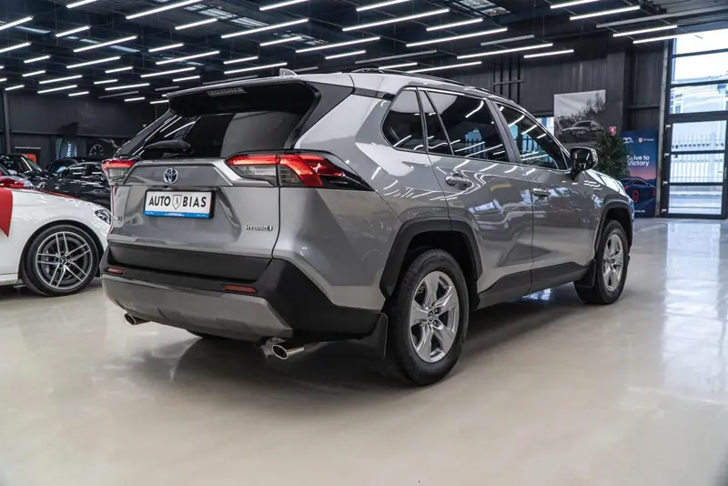 Toyota RAV4 — Poza 7