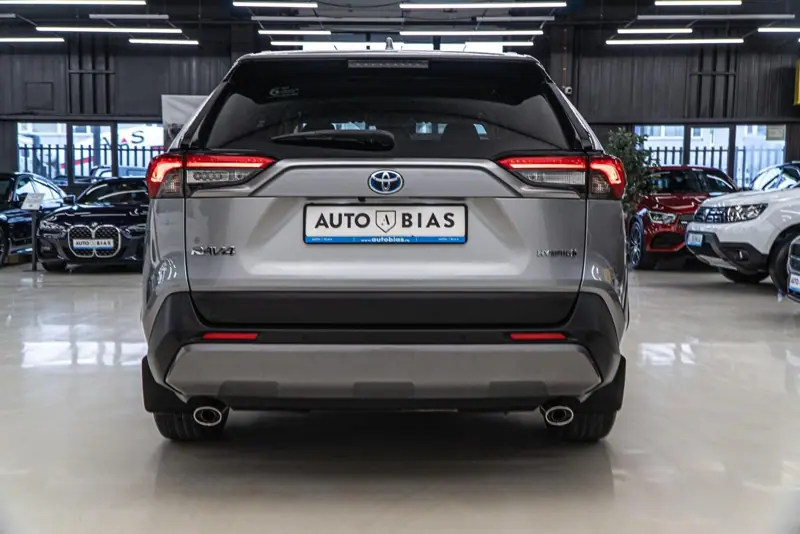 Toyota RAV4 — Poza 25
