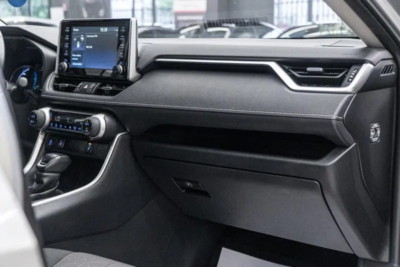 Toyota RAV4 — Poza 36