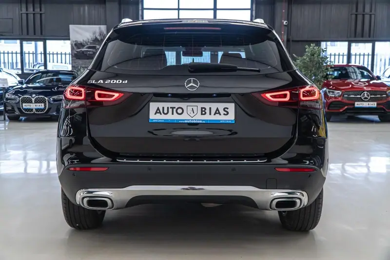 Mercedes-Benz GLA — Poza 31