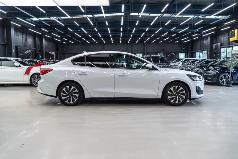 Ford Focus — Poza 19