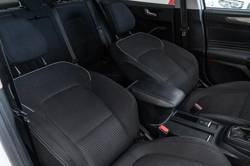 Ford Focus — Poza 30