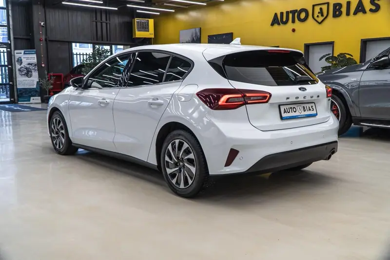 Ford Focus — Poza 5