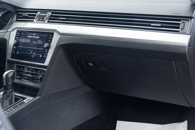 Volkswagen Passat — Poza 29