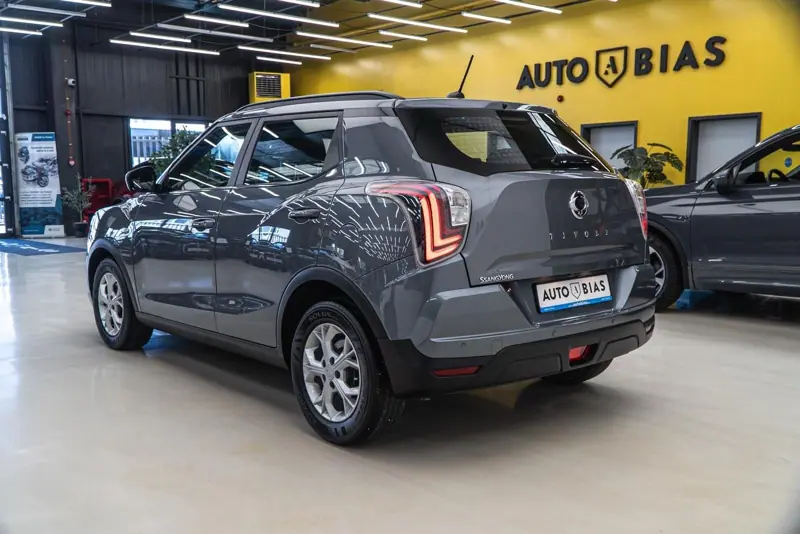 SsangYong Tivoli — Poza 5