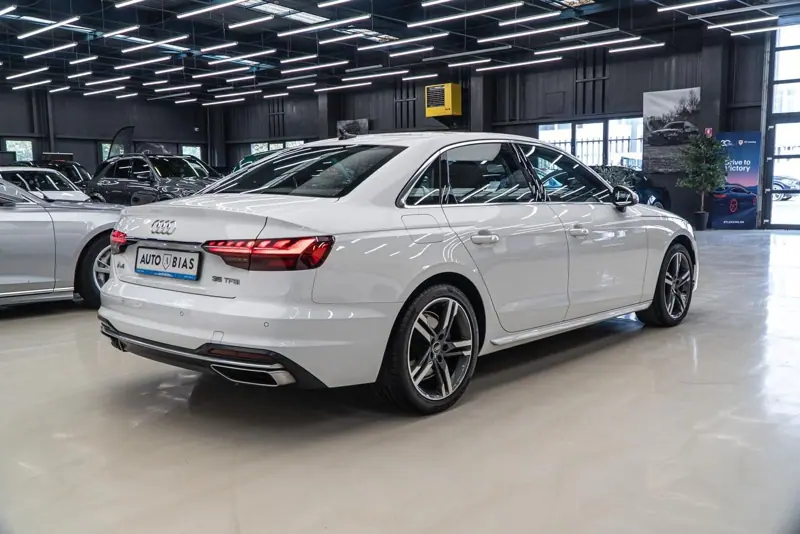 Audi A4 Limuzina — Poza 7