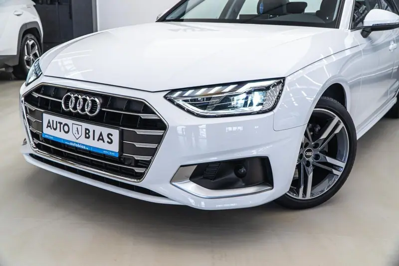 Audi A4 Limuzina — Poza 10