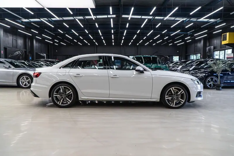 Audi A4 Limuzina — Poza 19