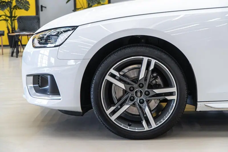 Audi A4 Limuzina — Poza 40
