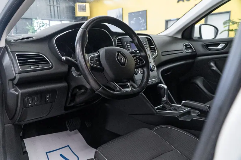 Renault Megane — Poza 6