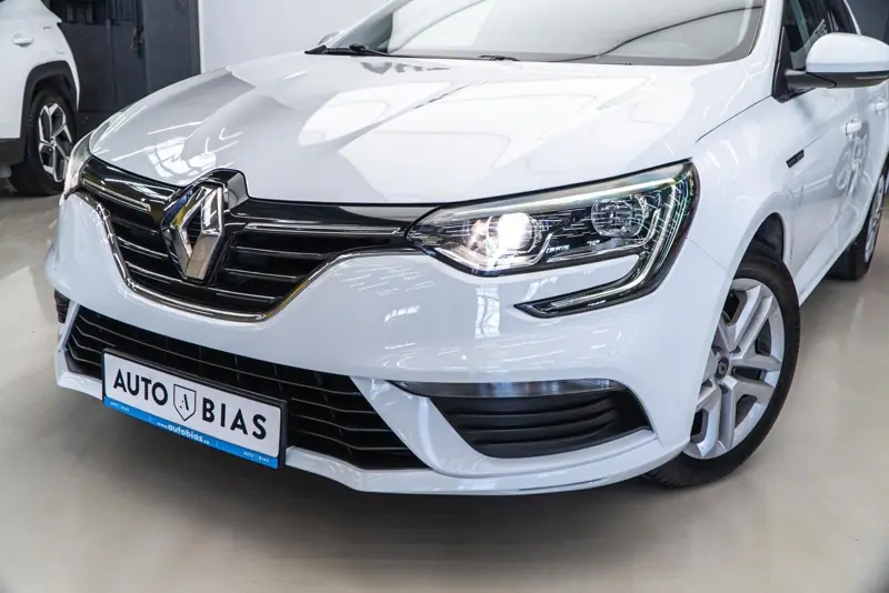 Renault Megane — Poza 10