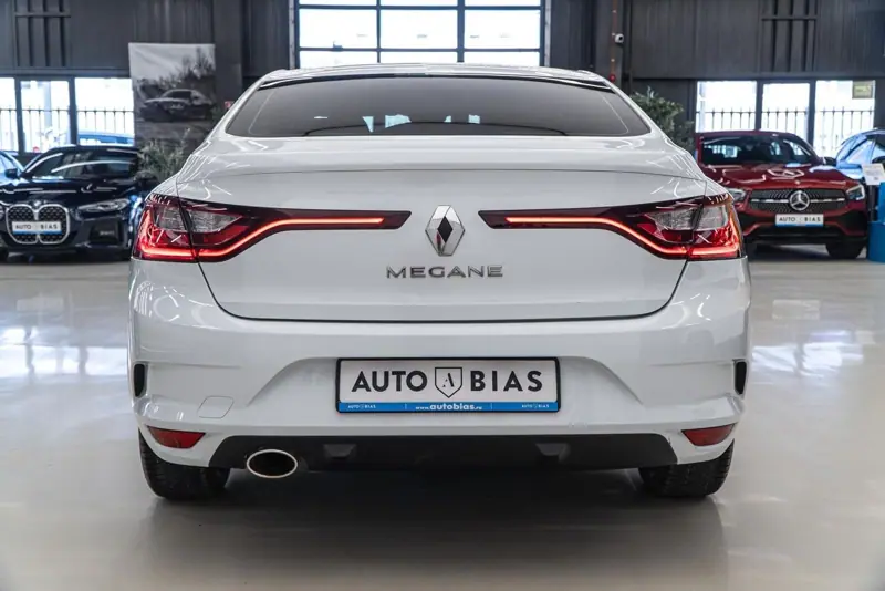 Renault Megane — Poza 25