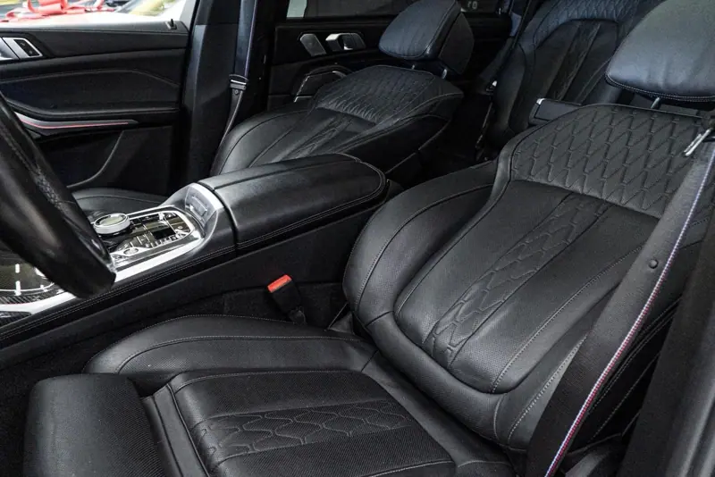 BMW X7 — Poza 21