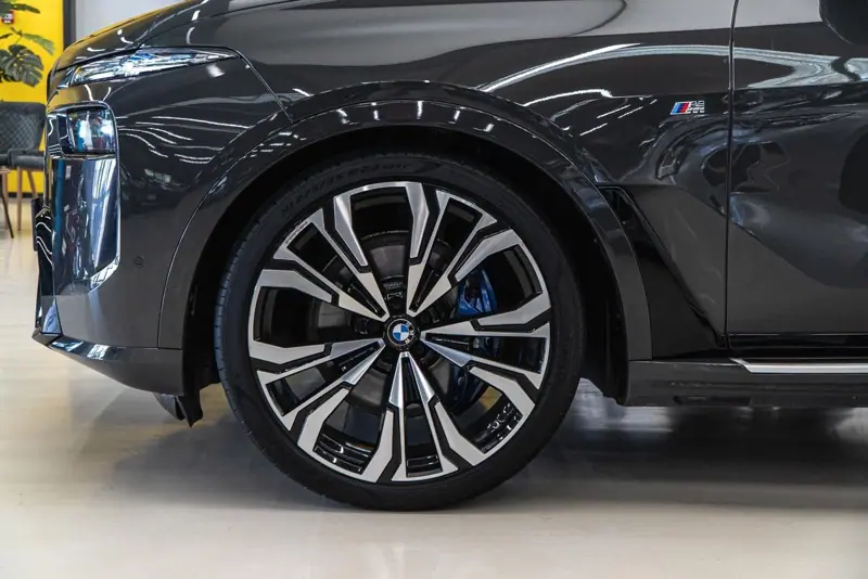 BMW X7 — Poza 40