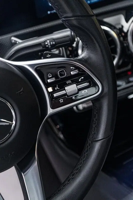 Mercedes-Benz CLA 180 — Poza 20