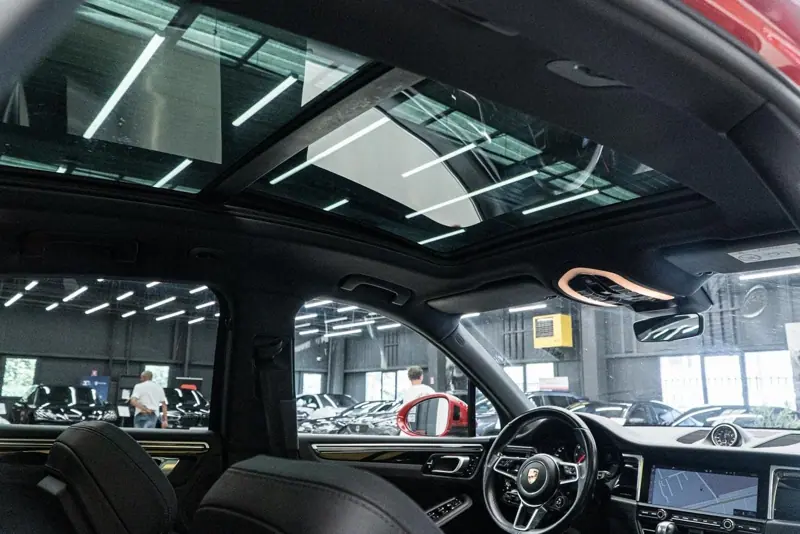 Porsche Macan — Poza 6