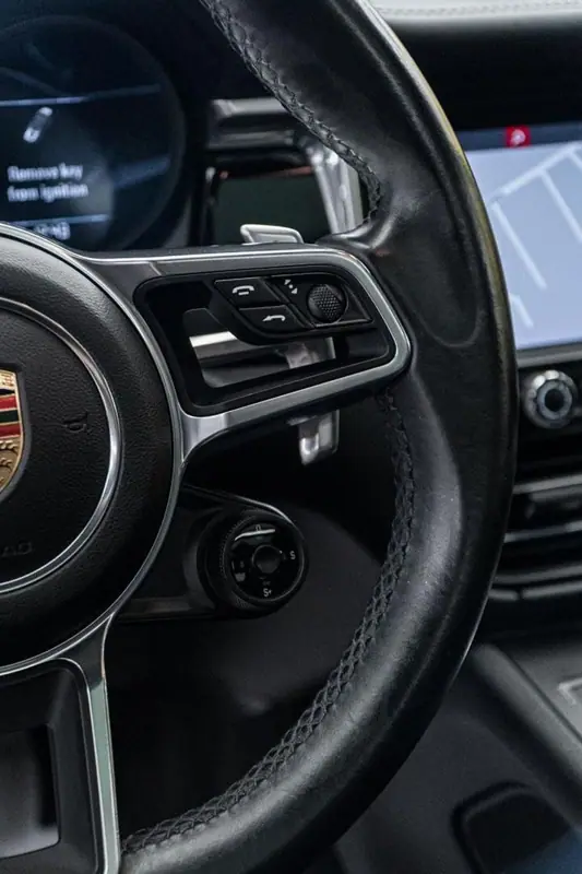 Porsche Macan — Poza 30