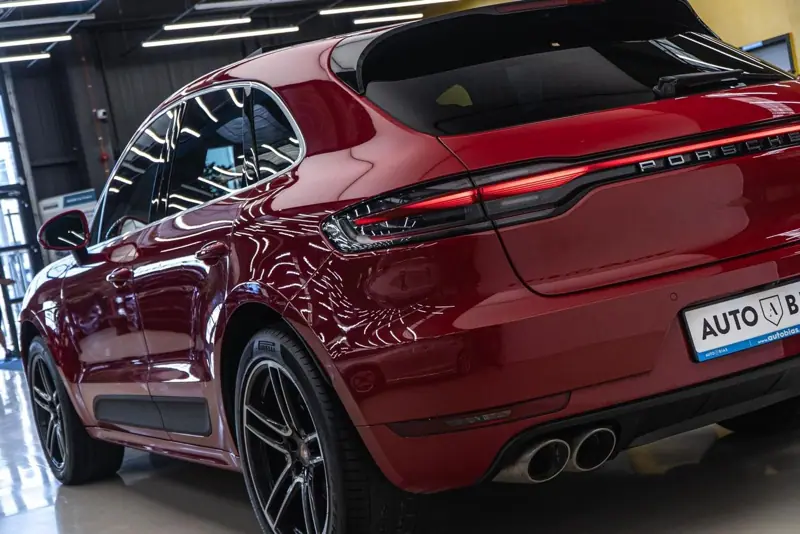 Porsche Macan — Poza 31
