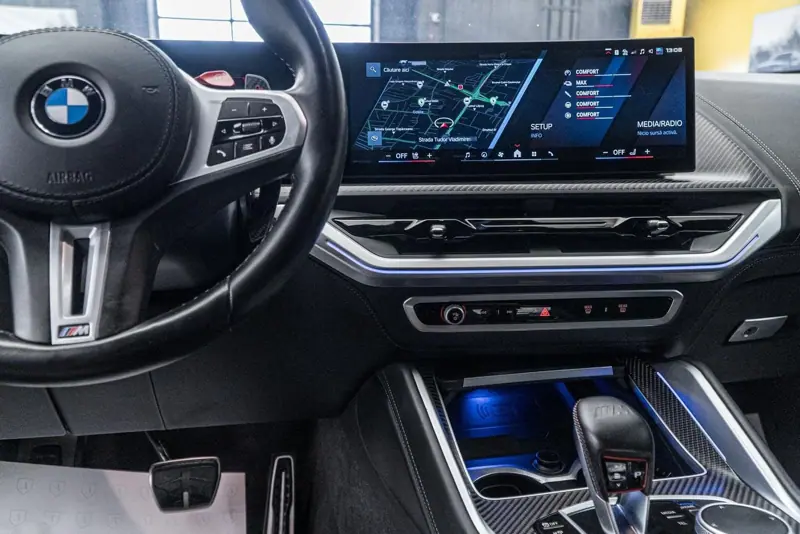 BMW XM — Poza 37
