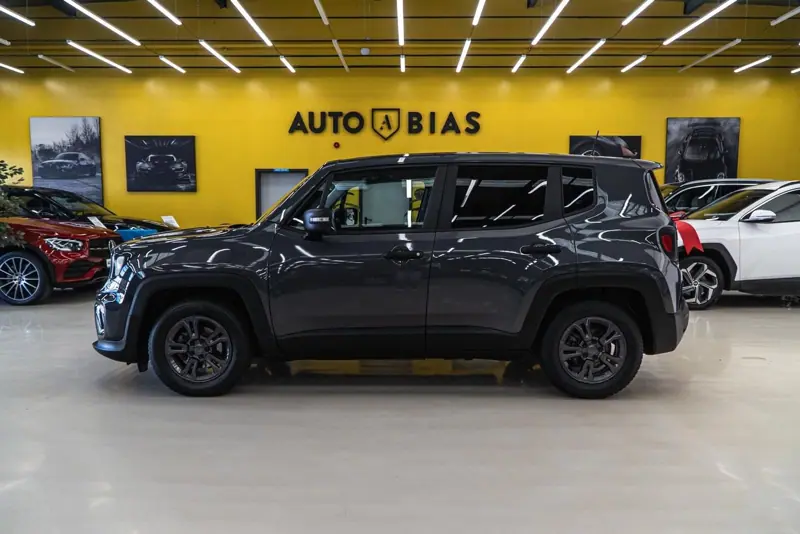 Jeep Renegade — Poza 16