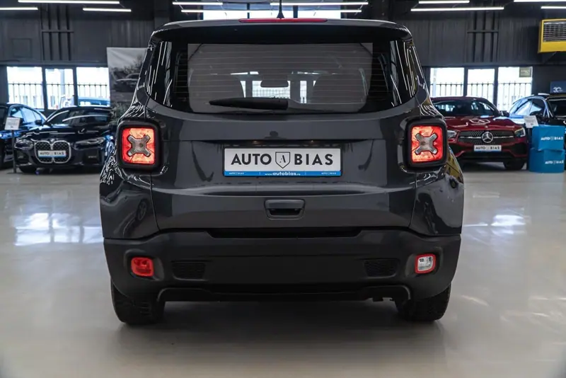 Jeep Renegade — Poza 25