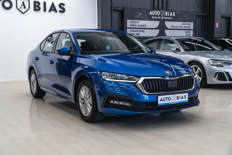 Skoda Octavia — Poza 3