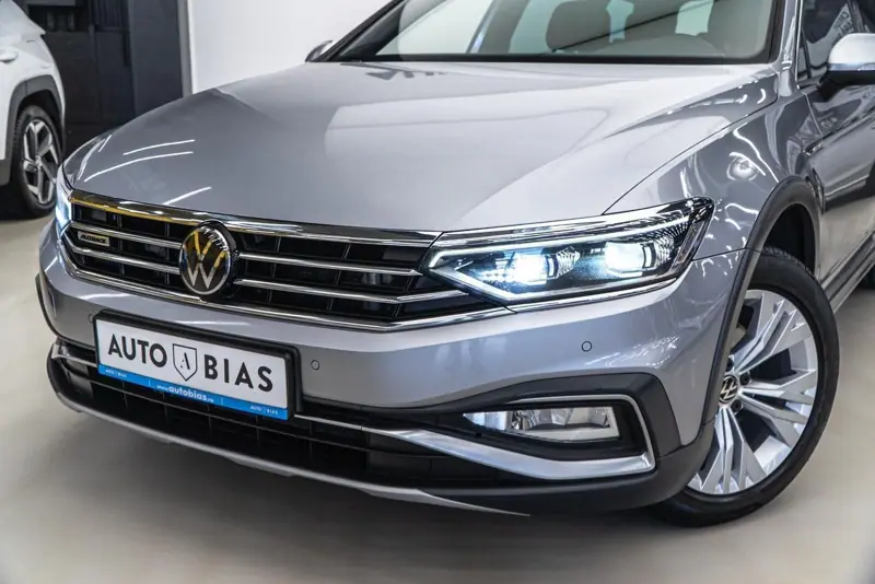 Volkswagen Passat Alltrack — Poza 10