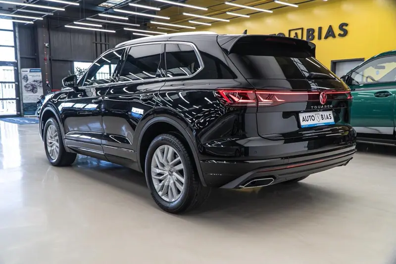 Volkswagen Touareg — Poza 5