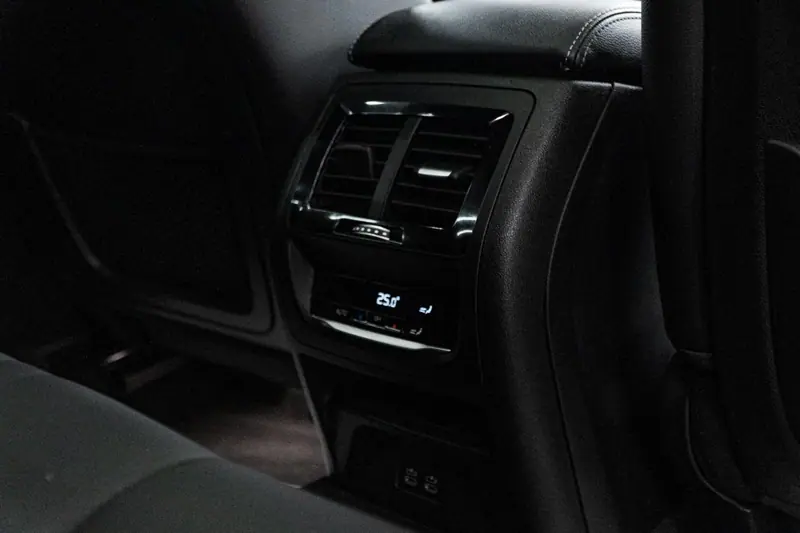BMW X4 — Poza 11