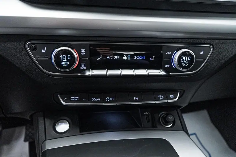 Audi Q5 — Poza 11