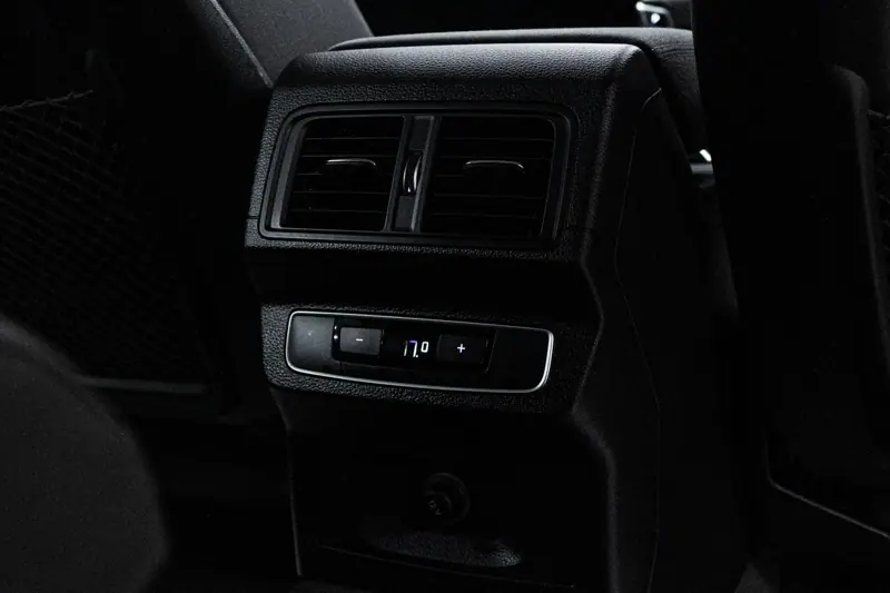 Audi Q5 — Poza 14