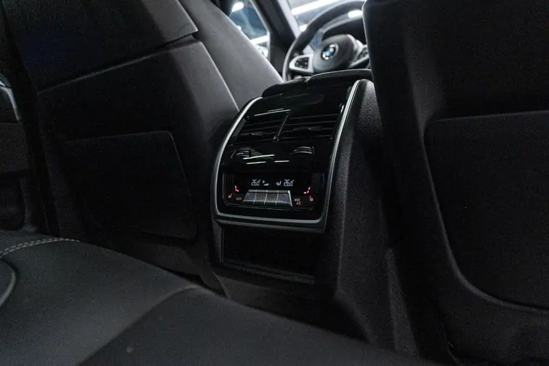 BMW X6 — Poza 14