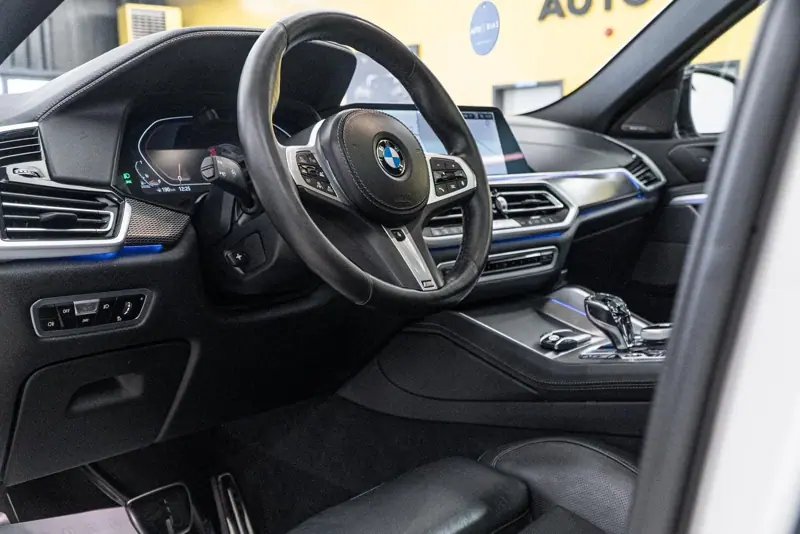 BMW X6 — Poza 17