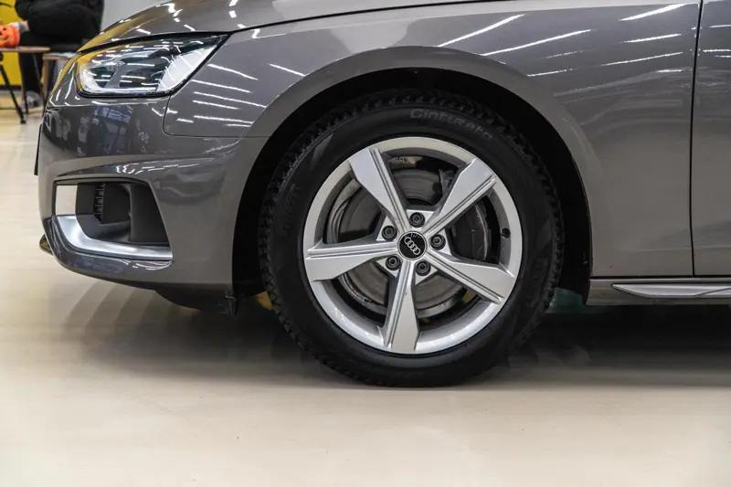 Audi A4 Limuzina — Poza 40