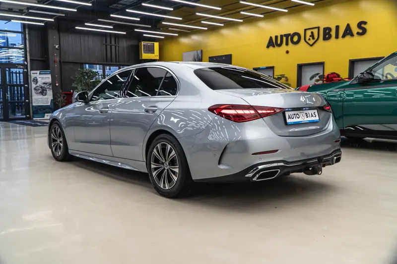 Mercedes-Benz C — Poza 5