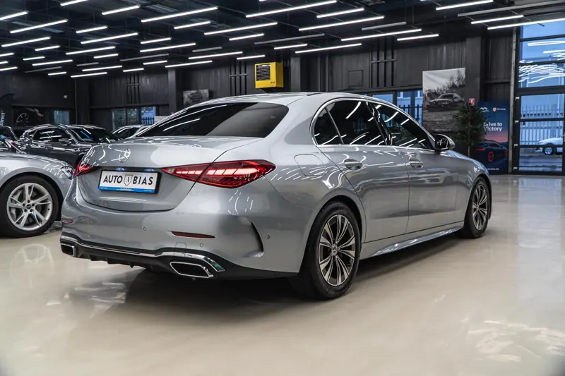 Mercedes-Benz C — Poza 7