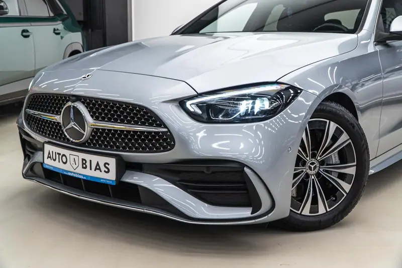 Mercedes-Benz C — Poza 10