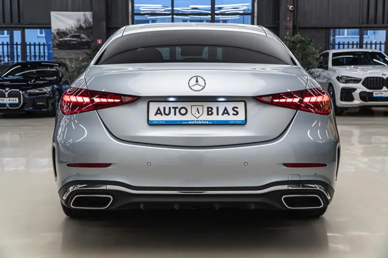 Mercedes-Benz C — Poza 25