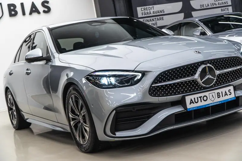 Mercedes-Benz C — Poza 28