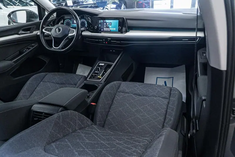 Volkswagen Golf — Poza 2
