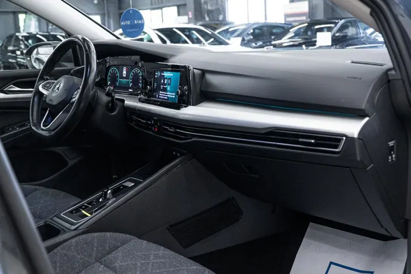 Volkswagen Golf — Poza 30