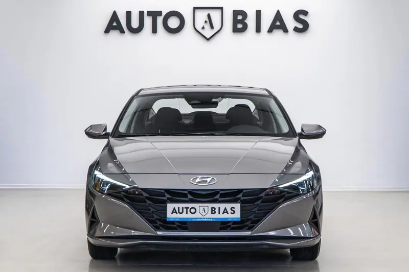 Hyundai Elantra — Poza 22