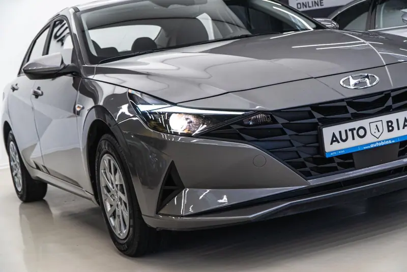Hyundai Elantra — Poza 28